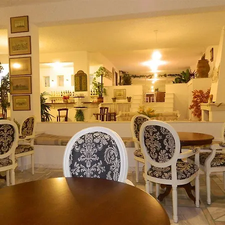 Sunset View Hotel Parikia (Paros)