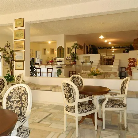 Sunset View 3* Páros